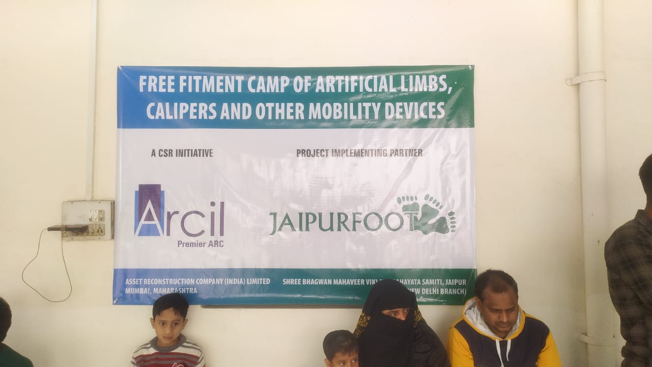 Donation of prosthetic limbs and other aids to 350 mobility & hearing-impaired beneficiaries from underserved areas in Agra, UP